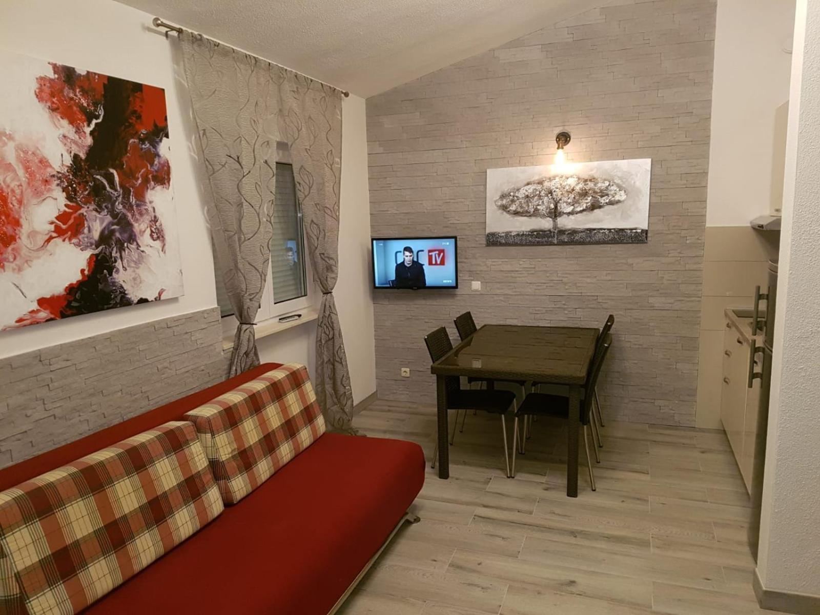 Apartments Marina Trogir Bagian luar foto